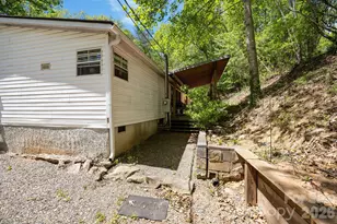 25 Weaver Ln, Black Mountain, NC 28711 - Photo 33