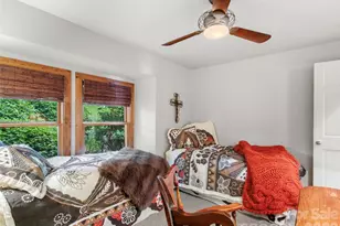 337 Rhododendron Ln, Burnsville, NC 28714 - Photo 21