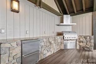 337 Rhododendron Ln, Burnsville, NC 28714 - Photo 15