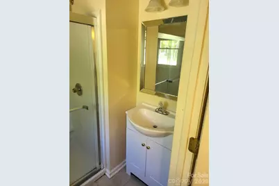 1022 Balsam Terrace, Charlotte, NC 28214 - Photo 5