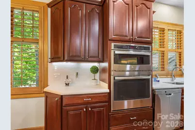 266 Sunset Point Road #B2, Burnsville, NC 28714 - Photo 17