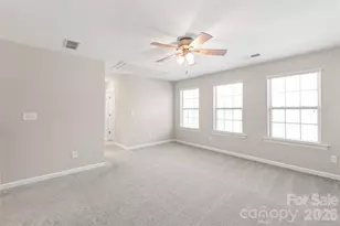 5662 Stonewells Dr, Charlotte, NC 28278 - Photo 17