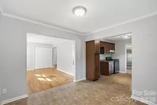 6517 Riverine Dr, Charlotte, NC 28216 - Photo 13