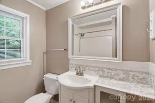 6517 Riverine Dr, Charlotte, NC 28216 - Photo 27