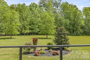 10 Arrow Pl, Asheville, NC 28805 - Photo 3