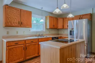 10 Arrow Pl, Asheville, NC 28805 - Photo 17