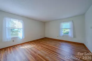 10 Arrow Pl, Asheville, NC 28805 - Photo 31