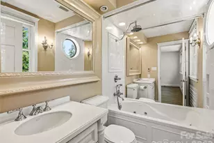 109 Stuyvesant Rd, Asheville, NC 28803 - Photo 21