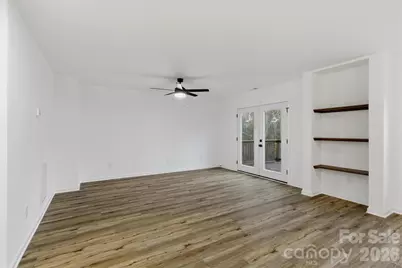 9395 West Ridge Drive, Hickory, NC 28601 - Photo 5