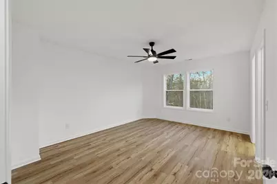 9395 West Ridge Drive, Hickory, NC 28601 - Photo 13