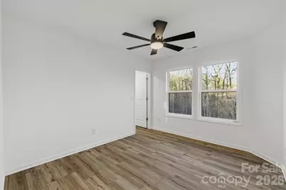 9395 West Ridge Drive, Hickory, NC 28601 - Photo 19