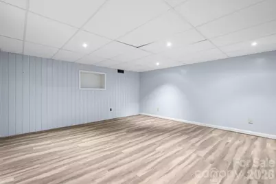 1011 Cambridge Court, Lenoir, NC 28645 - Photo 23