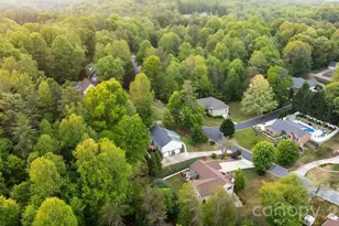 1011 Cambridge Ct, Lenoir, NC 28645 - Photo 33