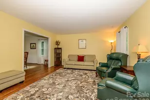 9607 Riddick Pl, Matthews, NC 28105 - Photo 7