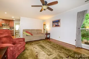 9607 Riddick Pl, Matthews, NC 28105 - Photo 17