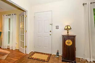 9607 Riddick Pl, Matthews, NC 28105 - Photo 5