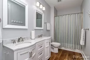 1101 W 1st St, Charlotte, NC 28202 - Photo 17