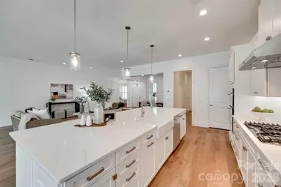 15927 Vale Ridge Drive, Charlotte, NC 28278 - Photo 19