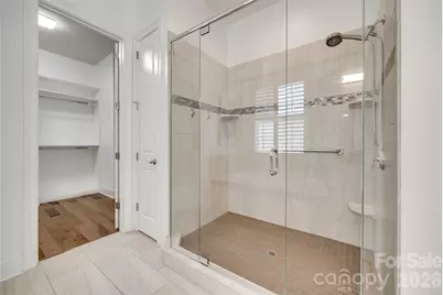 15927 Vale Ridge Drive, Charlotte, NC 28278 - Photo 33