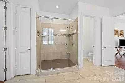 15927 Vale Ridge Drive, Charlotte, NC 28278 - Photo 35