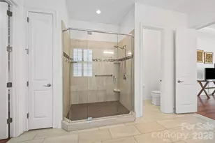 15927 Vale Ridge Dr, Charlotte, NC 28278 - Photo 35