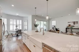 15927 Vale Ridge Dr, Charlotte, NC 28278 - Photo 21