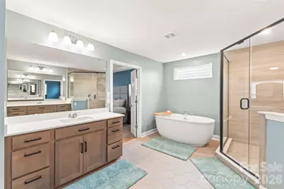 12205 Hollinhope Drive, Charlotte, NC 28278 - Photo 35