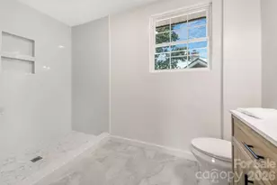 131 Woodrow Ave, Asheville, NC 28801 - Photo 29