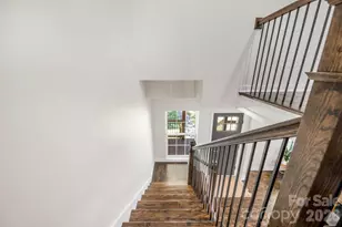 131 Woodrow Ave, Asheville, NC 28801 - Photo 33