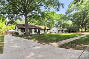 6632 Lancer Dr, Charlotte, NC 28226 - Photo 37