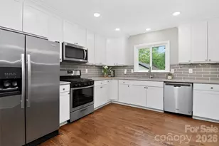 6632 Lancer Dr, Charlotte, NC 28226 - Photo 13