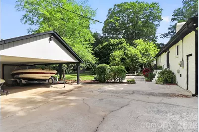 6632 Lancer Drive, Charlotte, NC 28226 - Photo 31
