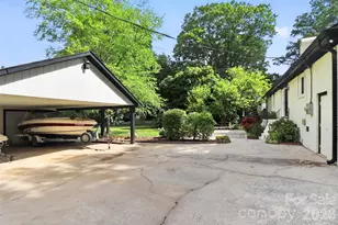 6632 Lancer Dr, Charlotte, NC 28226 - Photo 31