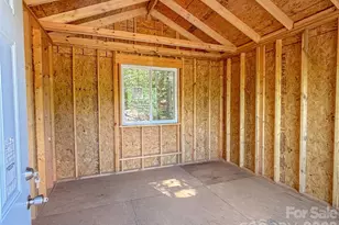 2330 W View Acres Ave Ext, Hickory, NC 28601 - Photo 21