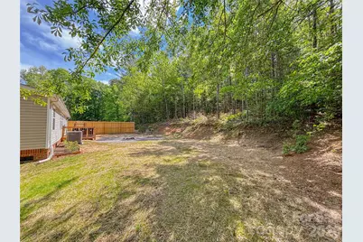 2330 West View Acres Avenue Extension, Hickory, NC 28601 - Photo 17