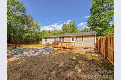 2330 West View Acres Avenue Extension, Hickory, NC 28601 - Photo 15