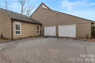 2025 Howard Gap Rd, Hendersonville, NC 28792 - Photo 35