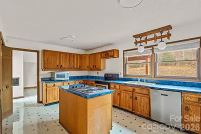 2025 Howard Gap Road, Hendersonville, NC 28792 - Photo 5