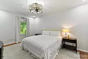 1014 Queens Rd, Charlotte, NC 28207 - Photo 13