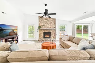 11021 Fox Mill Ln, Charlotte, NC 28277 - Photo 9