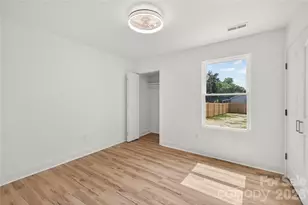 622 W Catawba Ave, Mount Holly, NC 28120 - Photo 13