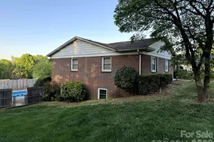 1 Clearview St, Granite Falls, NC 28630 - Photo 3
