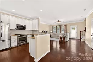 6453 Silver Star Ln, Charlotte, NC 28210 - Photo 3