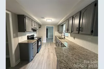 4339 Bathurst Drive, Charlotte, NC 28227 - Photo 11