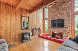 2863 Heath Peak Rd, Waynesville, NC 28785 - Photo 25