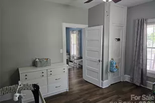 214 E 10th St, Kannapolis, NC 28083 - Photo 17
