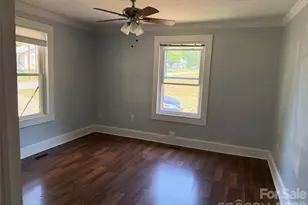 909 Cub St, Kannapolis, NC 28081 - Photo 7