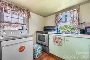 3706 2nd Ave NW, Hickory, NC 28601 - Photo 9