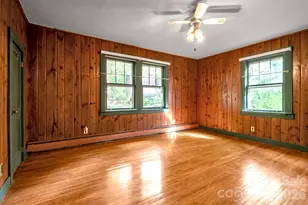 257 Pine St, Black Mountain, NC 28711 - Photo 11