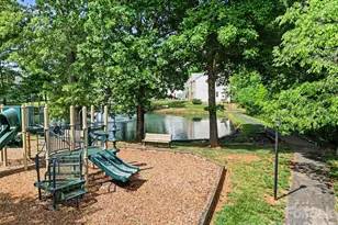 10904 Carver Pond Rd, Charlotte, NC 28269 - Photo 35